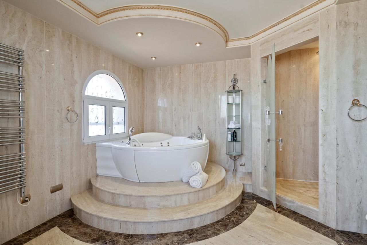 Luxury Villa Bellagio Estepona (Adults Only) מראה חיצוני תמונה