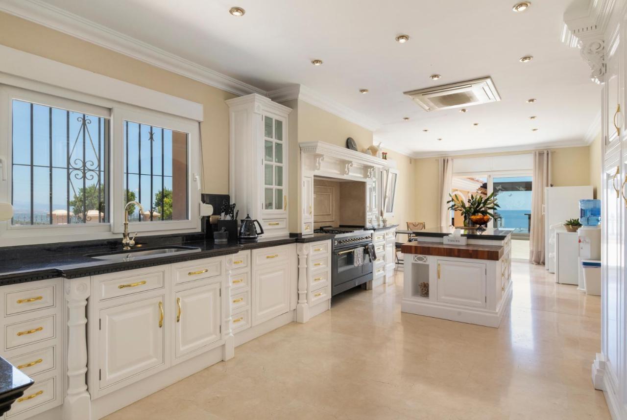 Luxury Villa Bellagio Estepona (Adults Only) מראה חיצוני תמונה